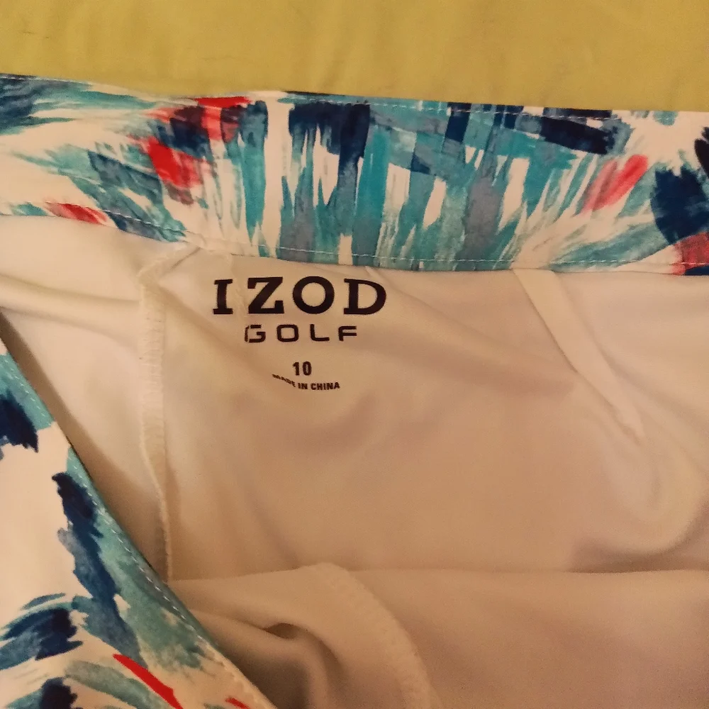 Izod Golf short/ skirt size 10 multicolor floral
